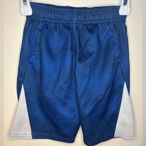 Garanimals Blue and White Athletic Shorts boy Size 5T